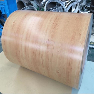 Prepainted PPGLの鋼鉄コイルはシートに屋根を付けるための1250mmに着色する上塗を施してある電流を通した
