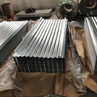 上塗を施してある鋼鉄屋根ふきを広げる金属が波形に電流を通した600mmを亜鉛でメッキしなさい
